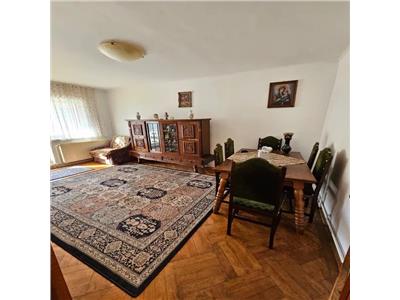 Apartament de inchiriat 3 camere Sibiu Central