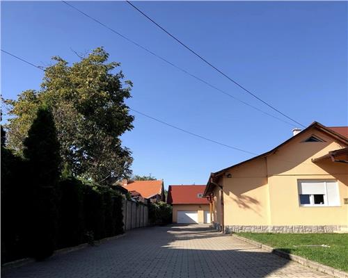 Casa de inchiriat curte acces auto Sibiu Lazaret