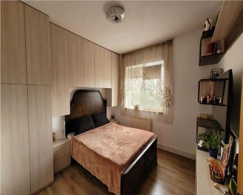 Apartament de vanzare 3 camere Sibiu Vasile Aaron